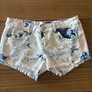 Crave Fame by Almost Famous Blue and White Distressed Jean Shorts EUC, SZ 0